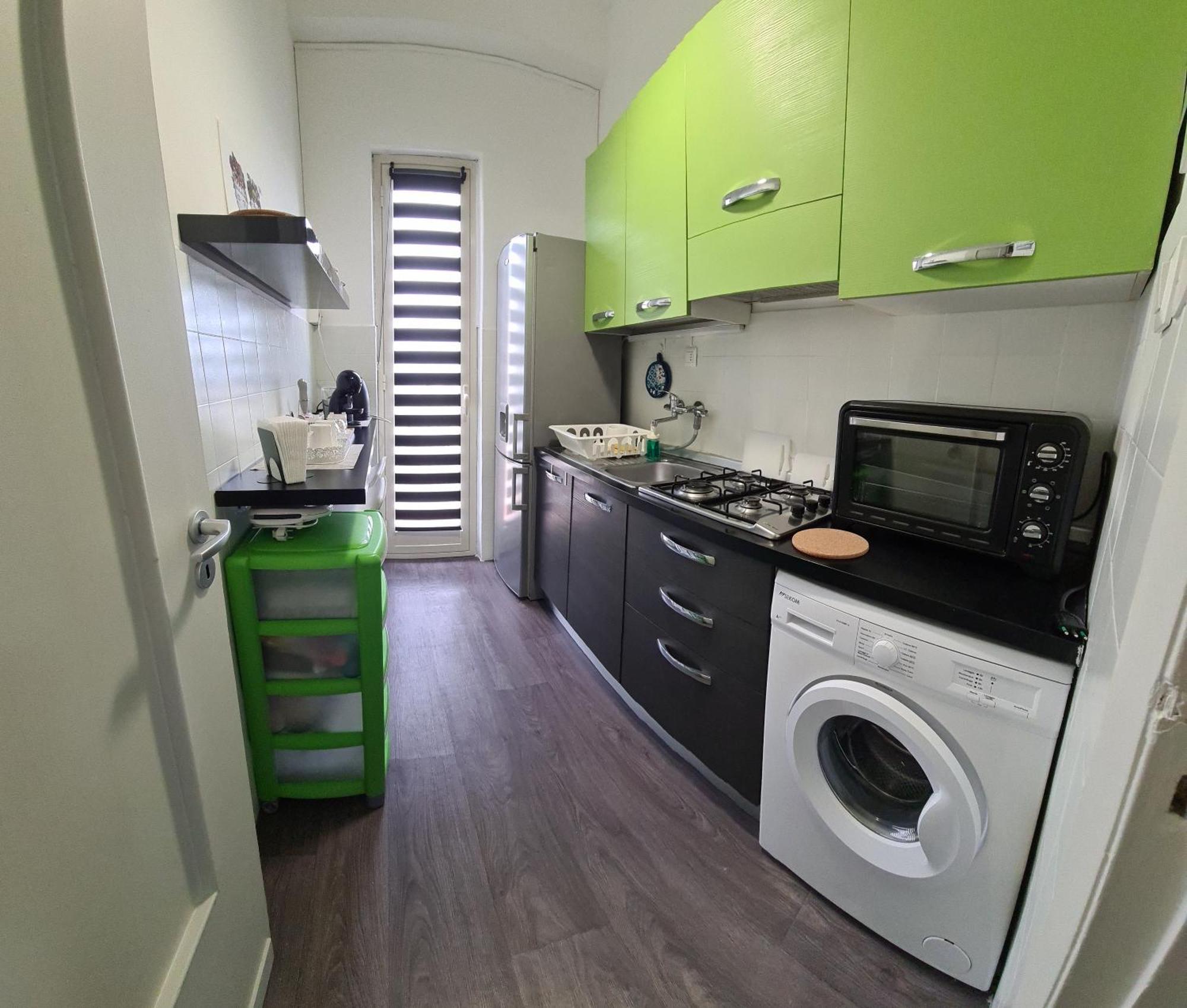 Cibali Metro Apartment